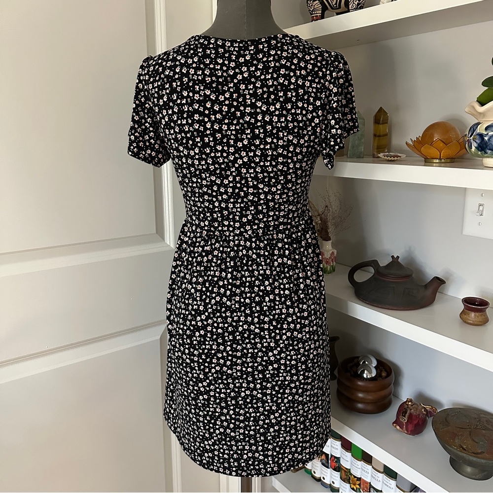 Aeropostale Floral Dress - Picture 2 of 4